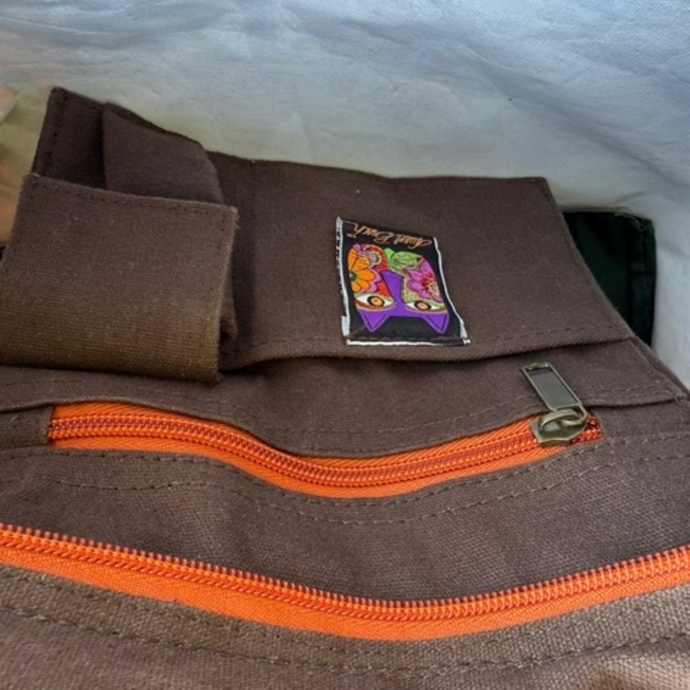 Laurel Burch Orange and Brown Tote with Animal Motif - Picture 3 of 7